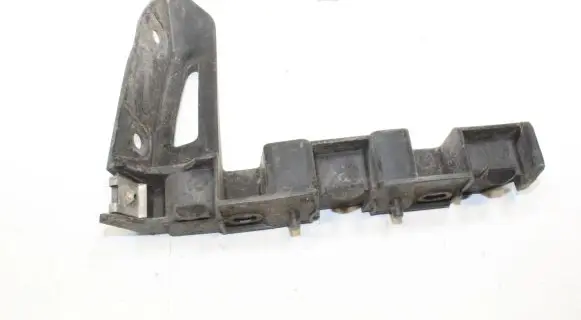 Audi TT TTS Mk2 Front bumper mounting bracket 8J0807183B