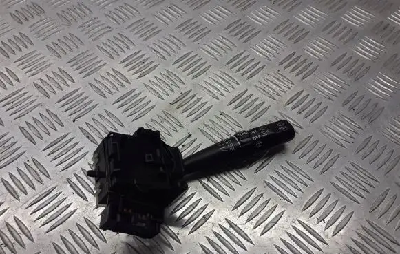 Toyota Avensis Verso Wiper switch 84652-28640
