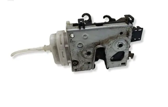 Audi A6 S6 C4 4A Front door lock 4A1837016J