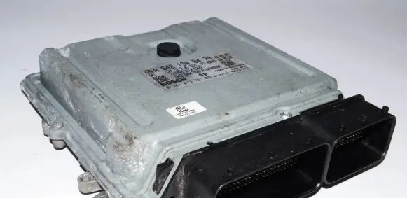 Mercedes-Benz E W211 Engine control unit/module a6421508478