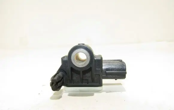 Mitsubishi ASX Airbag deployment crash/impact sensor 8651a117