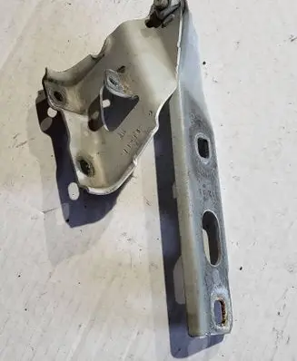 Audi A4 S4 B8 8K Engine bonnet/hood hinges 8K0823302D