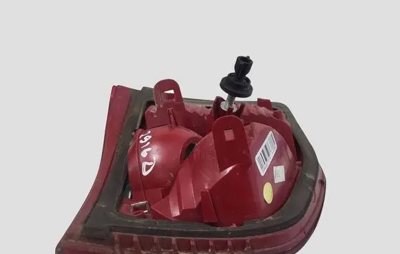 Citroen C5 Tailgate rear/tail lights 9681074280