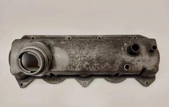 Skoda Fabia Mk1 (6Y) Rocker cam cover 038103475D 038103469E 038103469F