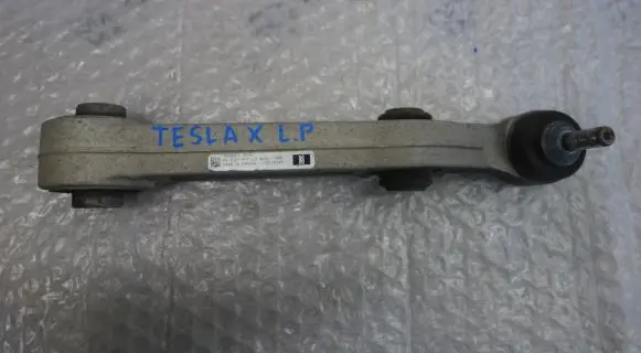 Tesla Model X Front control arm 104895100B 170239198