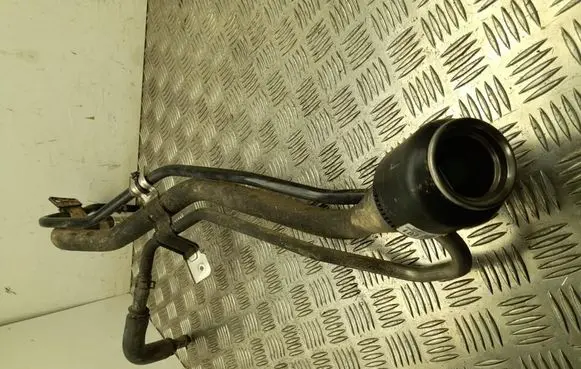 Fuel tank filler neck pipe