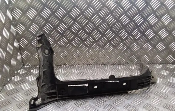 Volkswagen Multivan T5 Rear bumper mounting bracket 7H0807394B
