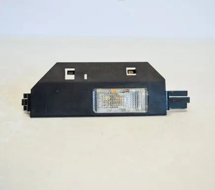 Volkswagen Touareg I Front seat light 7L0947155