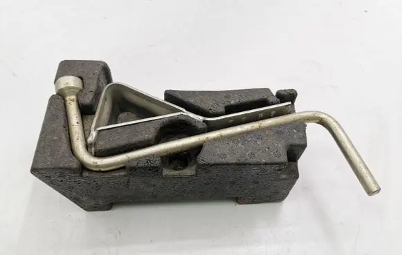 BMW 3 E46 Tool set 8253383 34703011