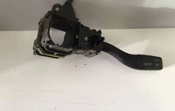 Audi A4 S4 B6 8E 8H Indicator stalk 4E0953513