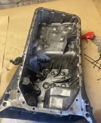 Mercedes-Benz E W211 Oil sump R6460141102