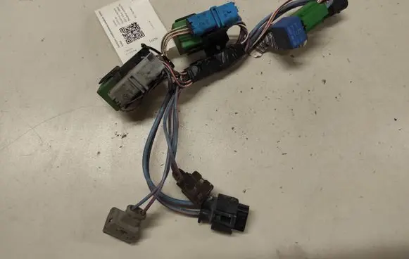 Citroen C5 Cooling fan wiring 9640332180