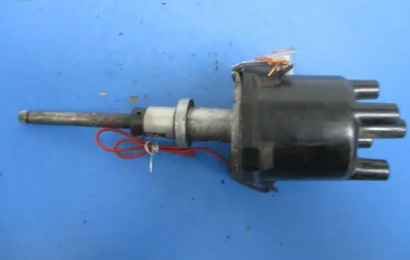 Fiat 125p Spark distributor 