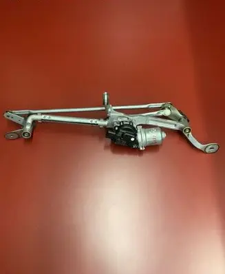 Front wiper linkage