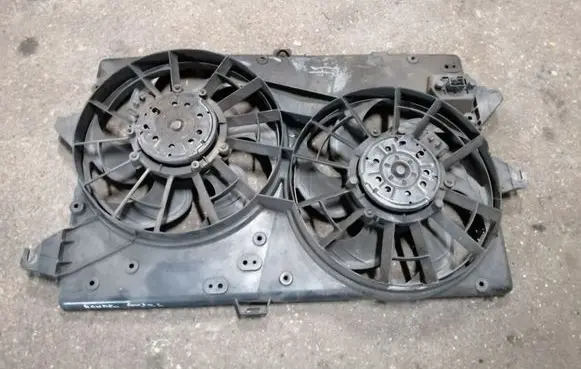 Ford Mondeo Mk III Fan set 95BB8146BC