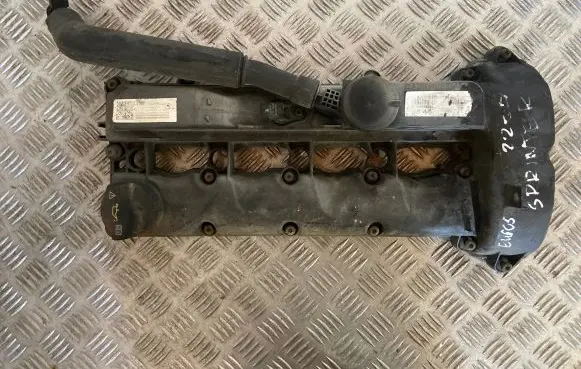Rocker cam cover