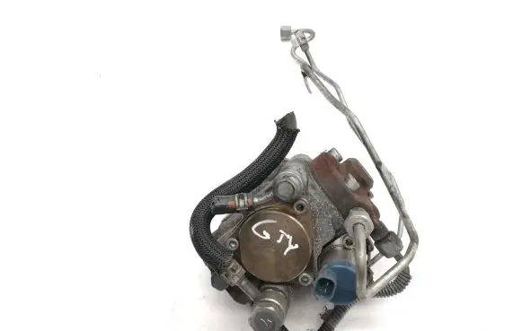 Mazda CX-5 Fuel injection high pressure pump SH0113800
