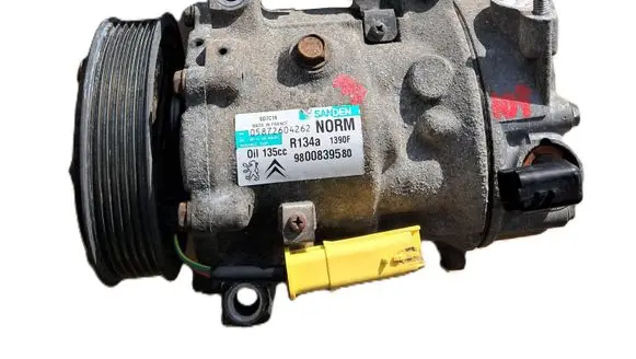 Peugeot 5008 Air conditioning (A/C) compressor (pump) 9800839580