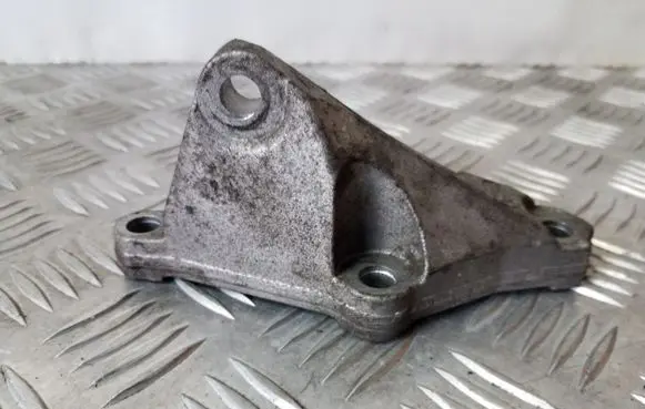 BMW 5 F10 F11 Fuel pump bracket 7810698