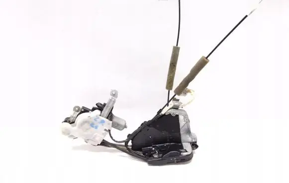 Lexus GS 250 350 300H 450H Front door lock E7022208