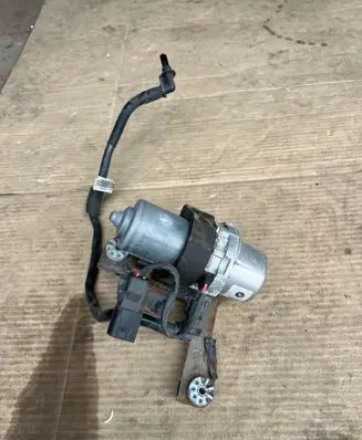 BMW 5 G30 G31 G38 Vacuum pump 6880628 00928639 86422826