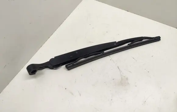 Honda HR-V Rear wiper blade arm 