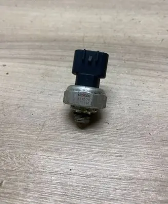 Toyota Prius (XW30) Air conditioning (A/C) pressure sensor 4990007880