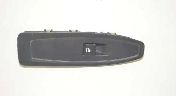 BMW 2 F22 F23 Electric window control switch 9208107 61319208107