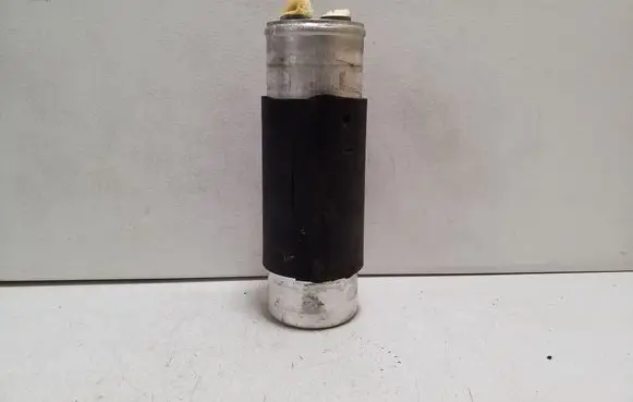 Air conditioning (A/C) air dryer