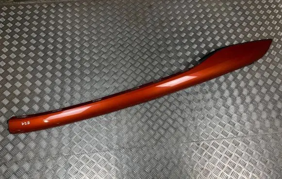 Roof trim bar molding cover
