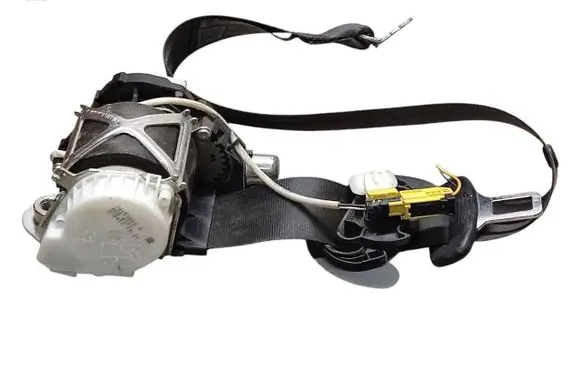 Volkswagen PASSAT B7 Front seatbelt 3C1857705Q 34151715 193857737A