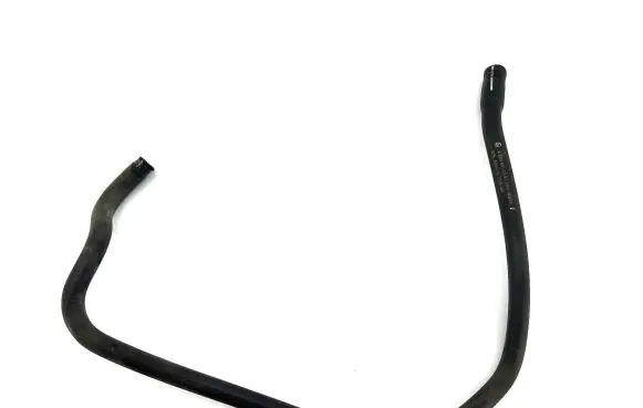 Mercedes-Benz Vito Viano W639 Engine coolant pipe/hose A6395012882