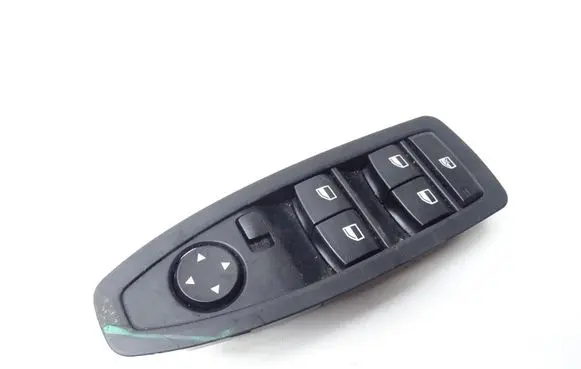 BMW 1 F20 F21 Quarter vent window switch 9208110