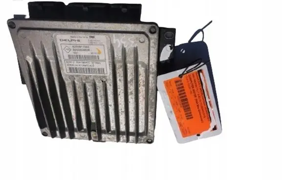 Renault Clio I Engine ECU kit and lock set 8200911560--
