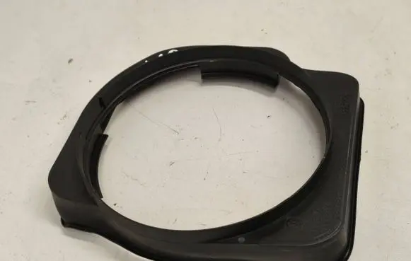 Volkswagen Touareg I Front door speaker cover trim 7L6035218
