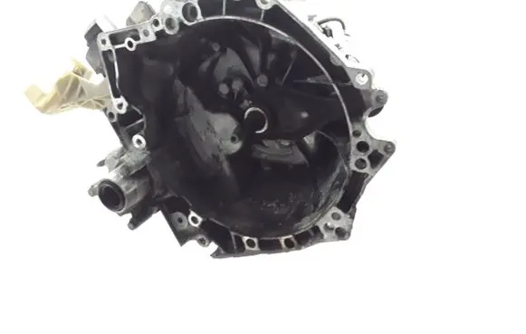 Citroen C4 III e-C4 Manual 6 speed gearbox 9811243810