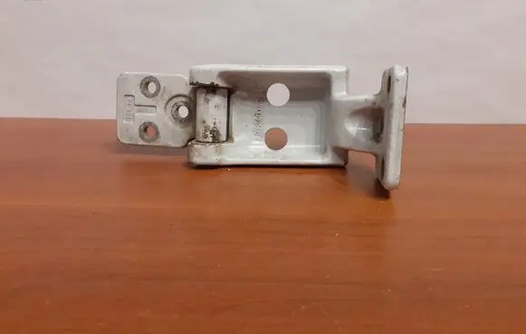 Mercedes-Benz Sprinter W906 Rear door upper hinge 7789 A9067400737