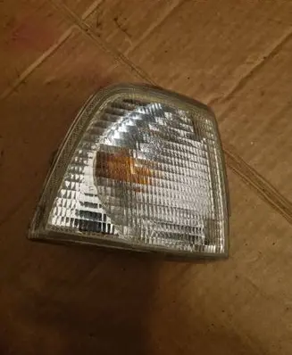 Audi 80 90 S2 B4 Front indicator light