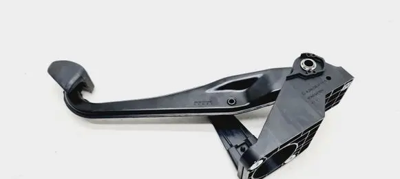 Mercedes-Benz B W246 W242 Brake pedal 2462900601 2462920307 2462920308