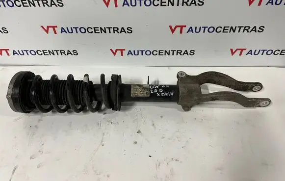 BMW 5 G30 G31 Front shock absorber/damper 6875921