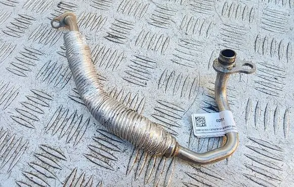 BMW 2 F22 F23 Turbo turbocharger oiling pipe/hose 2661014