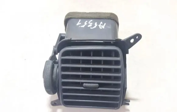 Mitsubishi Space Star Dash center air vent grill mr270231 3744-0