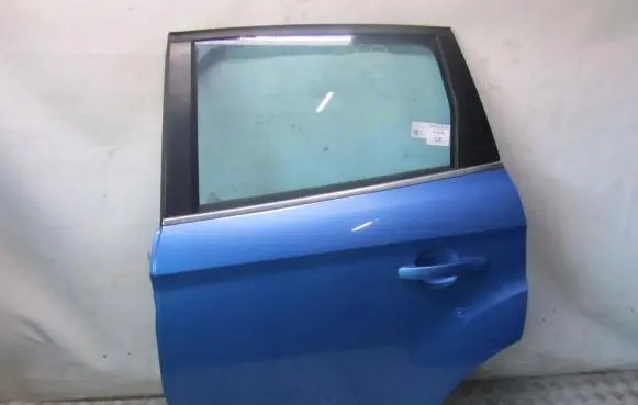 Ford Kuga I Rear door