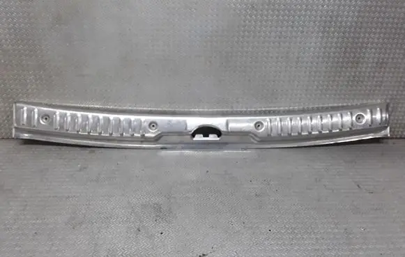 Peugeot 308 Trunk/boot sill cover protection
