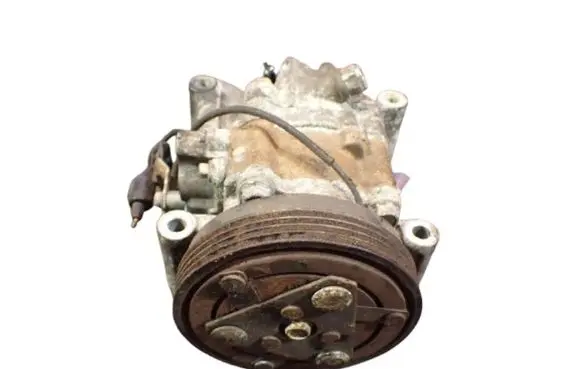 Suzuki Swift I Air conditioning (A/C) compressor (pump)