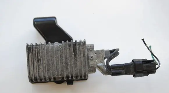 Audi A6 S6 C6 4F Heater blower motor/fan resistor 1961700761 2308031131