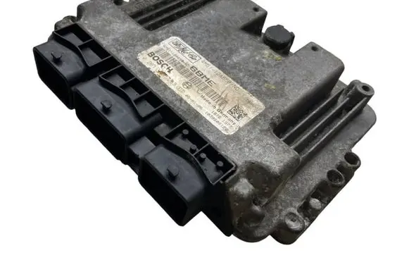 Ford Focus Engine control unit/module 4M5112A650ND 1876