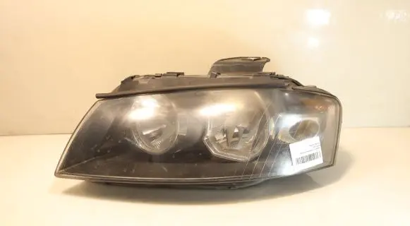 Audi A3 S3 8P Headlight/headlamp 180402N