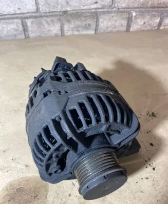 Volvo S80 Generator/alternator 8622786 0124525014