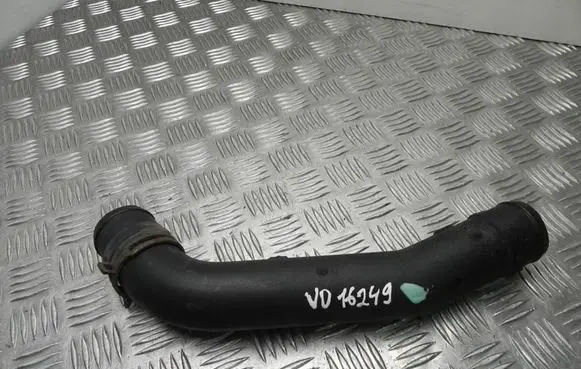 Skoda Fabia Mk1 (6Y) Air intake hose/pipe 6Q0145762 VD16249